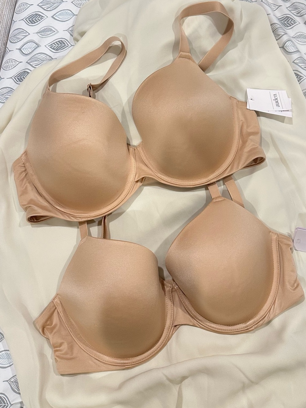 Auden seamless Nude T-Shirt Bra - Lightweight Support | NWT | 38D & 38C bundle